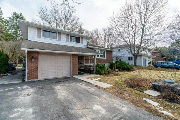 Guelph, ON N1G 2X3,38 Hickory ST