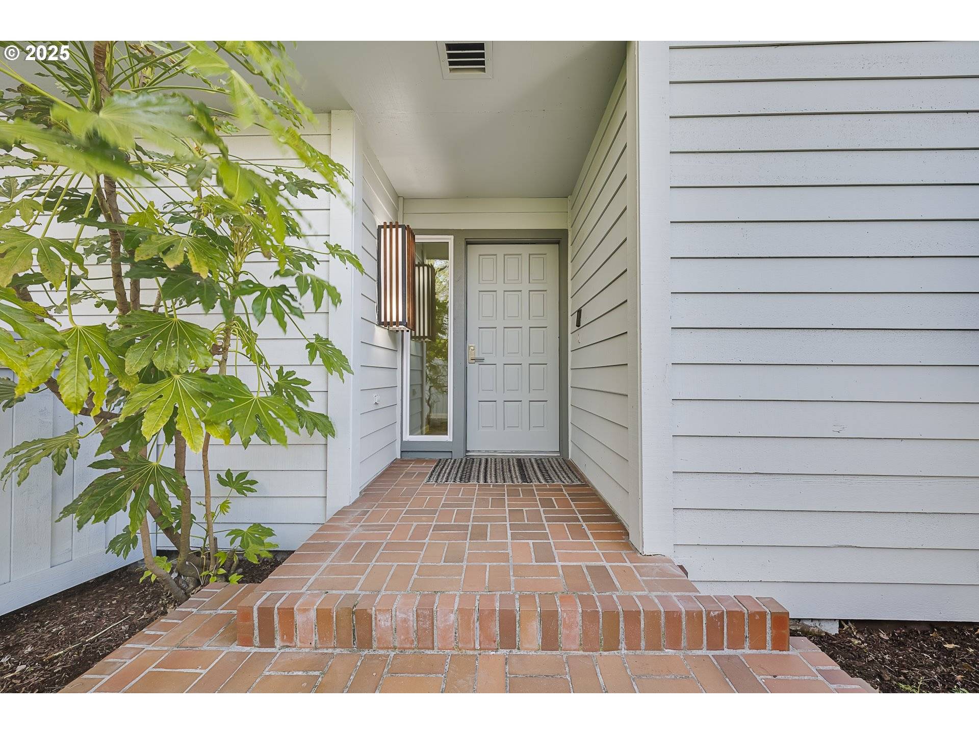 Wilsonville, OR 97070,32216 SW BOONES BEND RD