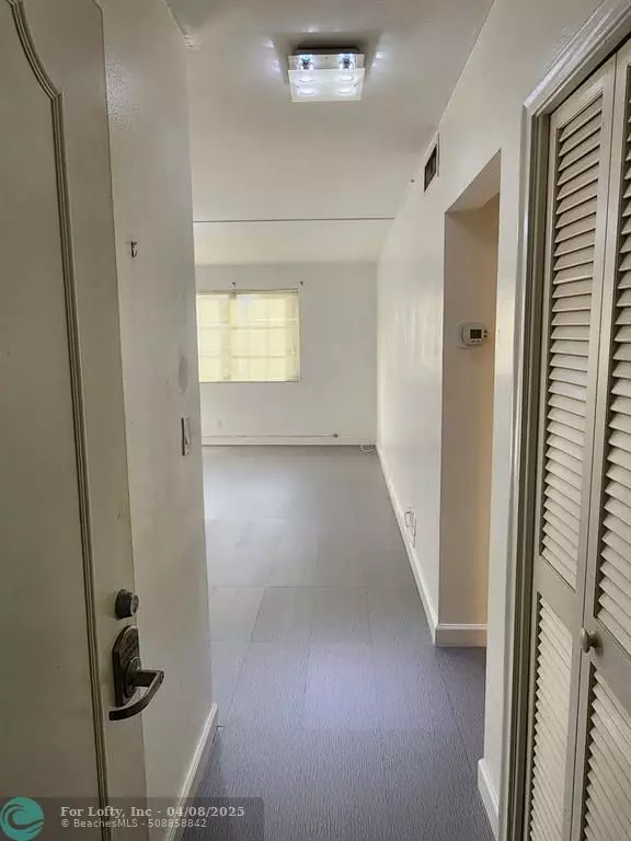 Fort Lauderdale, FL 33308,1851 NE 62nd St #610