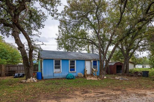 3849 Boquillas Circle,  Granbury,  TX 76048