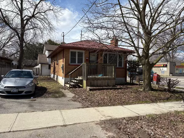 141 Boullee ST,  London,  ON N5Y 1T8