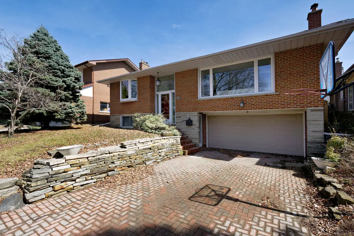 Toronto W09, ON M9P 3E8,3 Watling ST