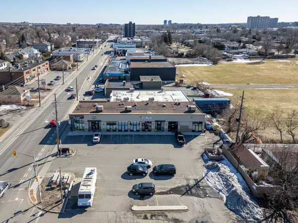 Overbrook - Castleheights And Area, ON K1K 1G6,416 Mcarthur AVE