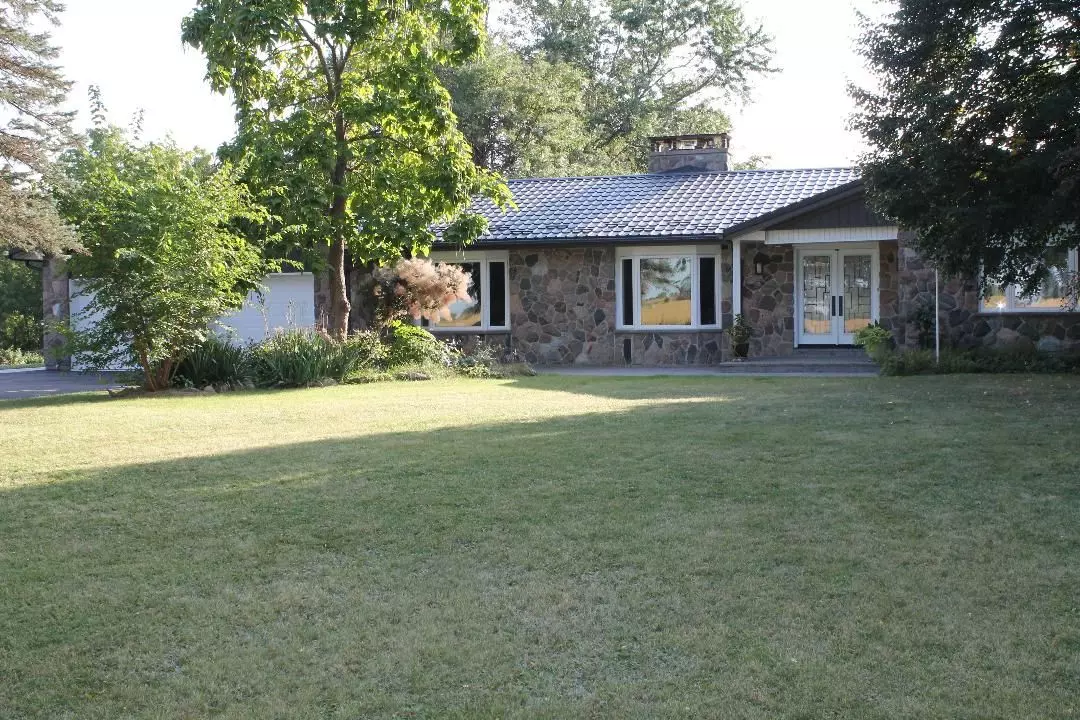Halton Hills, ON L0P 1K0,8438 Ninth Line