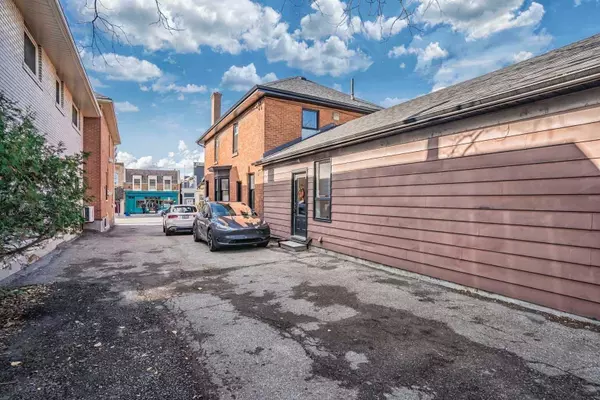 Markham, ON L3P 1X7,79 Main ST N