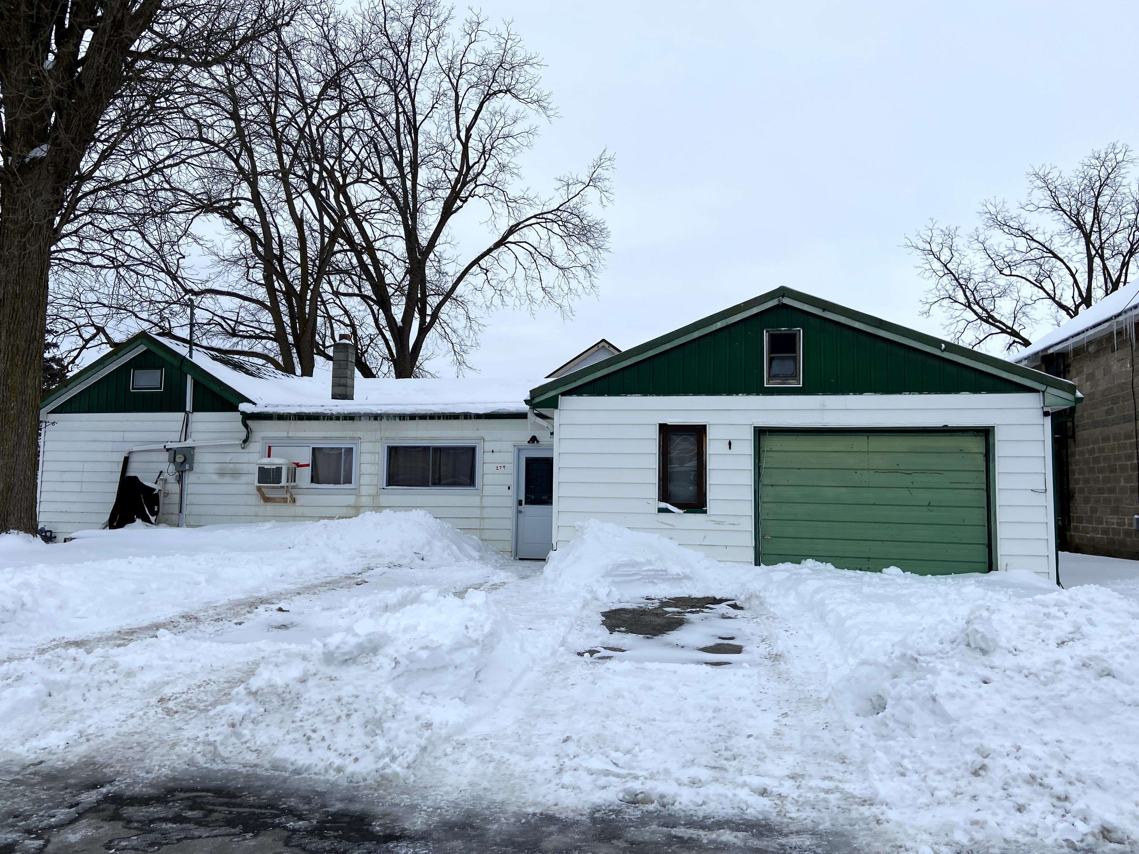 279 Sydenham ST E, Aylmer, ON N5H 1M3