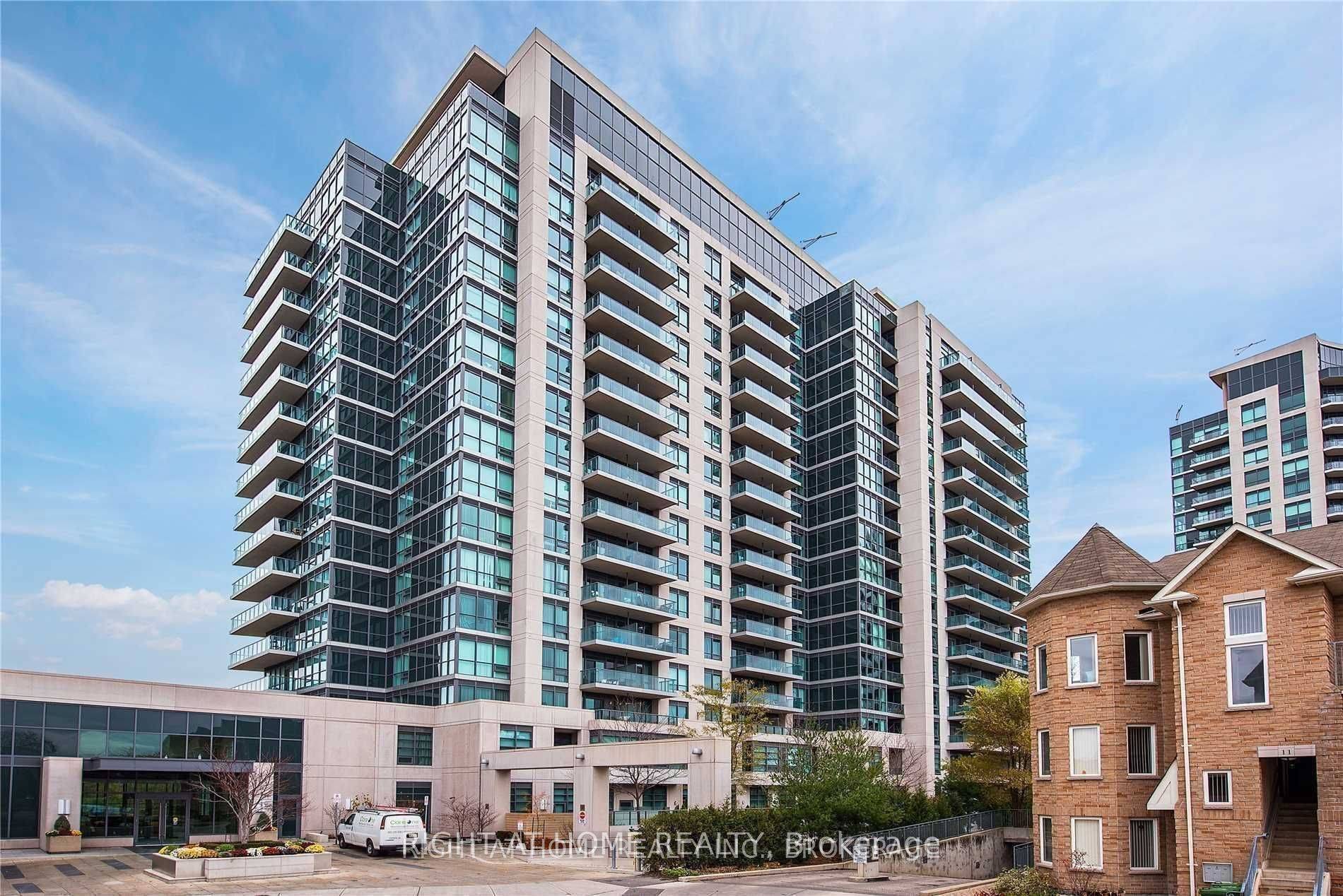 35 Brian Peck CRES #LPH27, Toronto C11, ON M4G 0A5