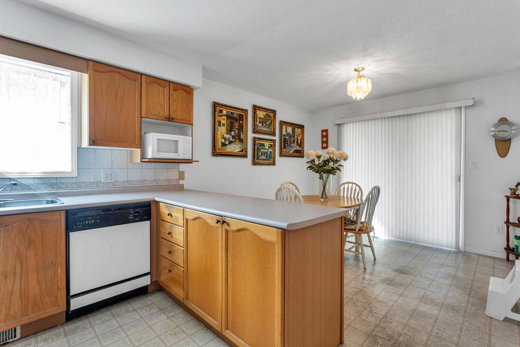 Tillsonburg, ON N4G 5M5,74 Wilkins CRES