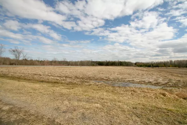 South Stormont, ON K0C 1M0,00 Hollister RD