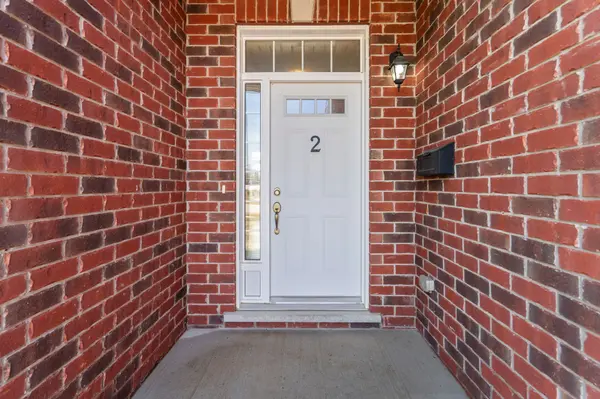 Tay, ON L0K 2A0,2 Wintergreen CIR