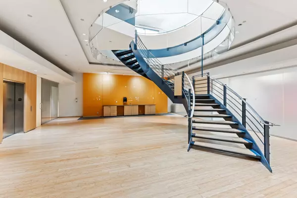 Toronto W10, ON M9W 7G2,251-255 Attwell DR