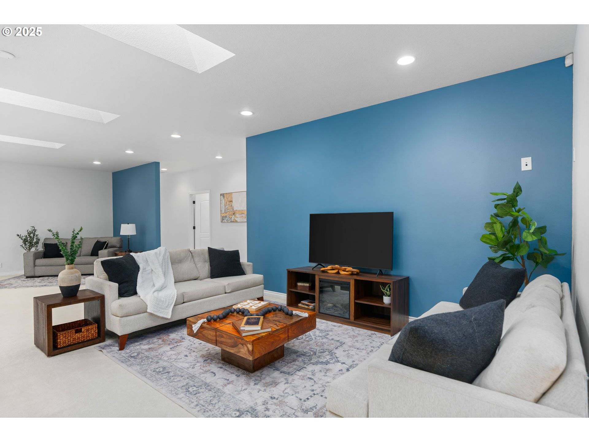 Portland, OR 97221,6507 SW 55TH DR