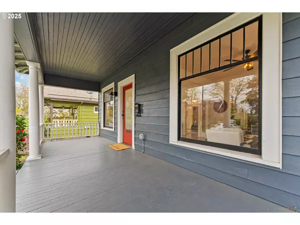 Portland, OR 97203,9216 N IVANHOE ST