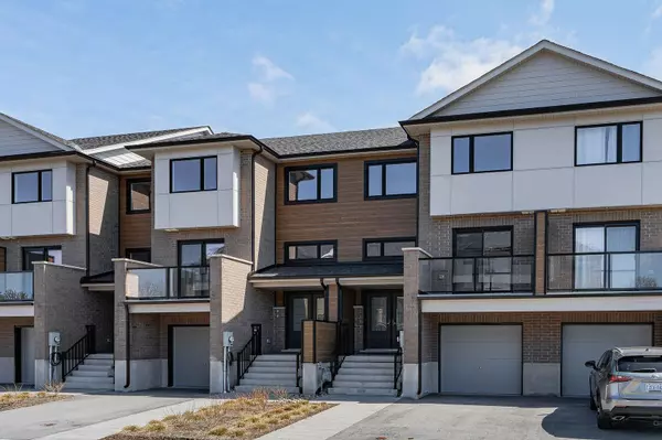 Minto, ON N0G 2P0,182 Bridge CRES #8