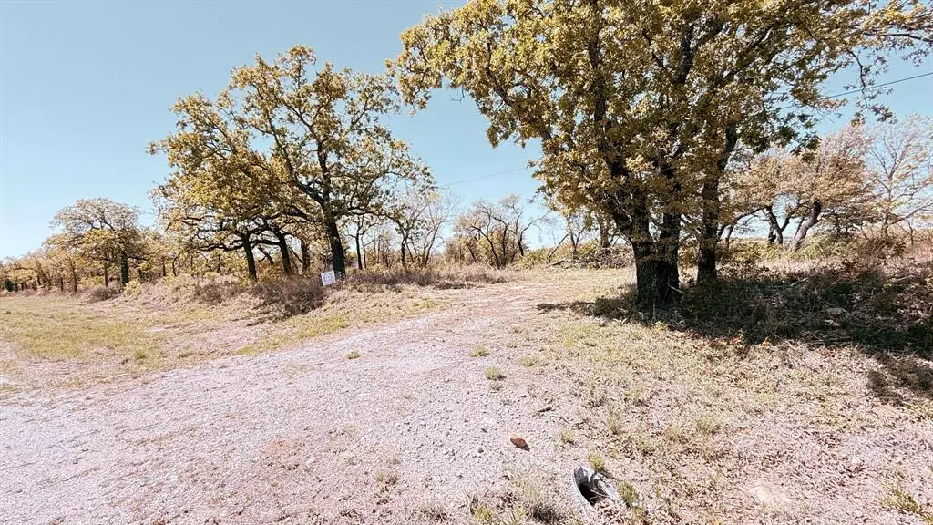 Lipan, TX 76472,768 S private road