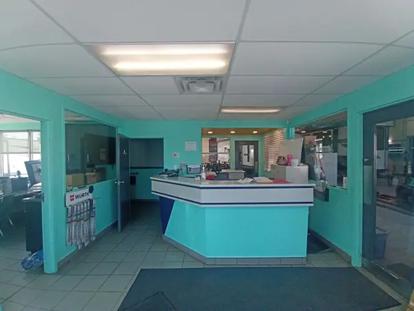 Clarence-rockland, ON K4K 1A2,2724 Laurier ST