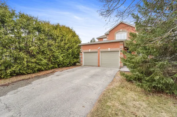 New Tecumseth, ON L0G 1A0,2 Mccullough AVE