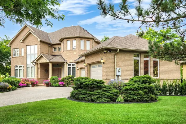 151 Nevada CRES, Vaughan, ON L6A 2V4