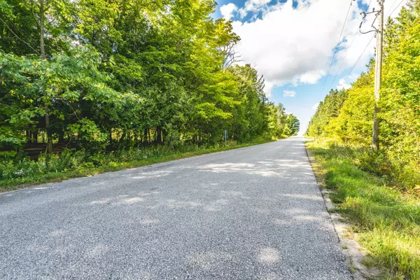 Oro-medonte, ON L0K 1N0,2960 Line 8 N/A N