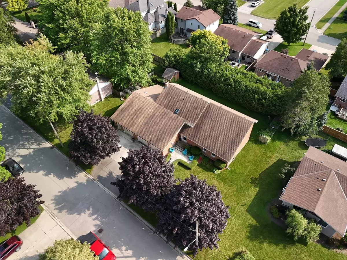 West Perth, ON N0K 1N0,40 ALBERT ST