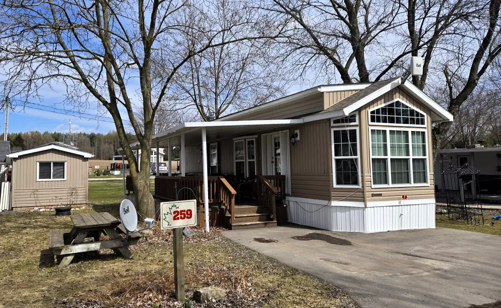 580 Beaver Creek RD #259, Waterloo, ON N2J 3Z4