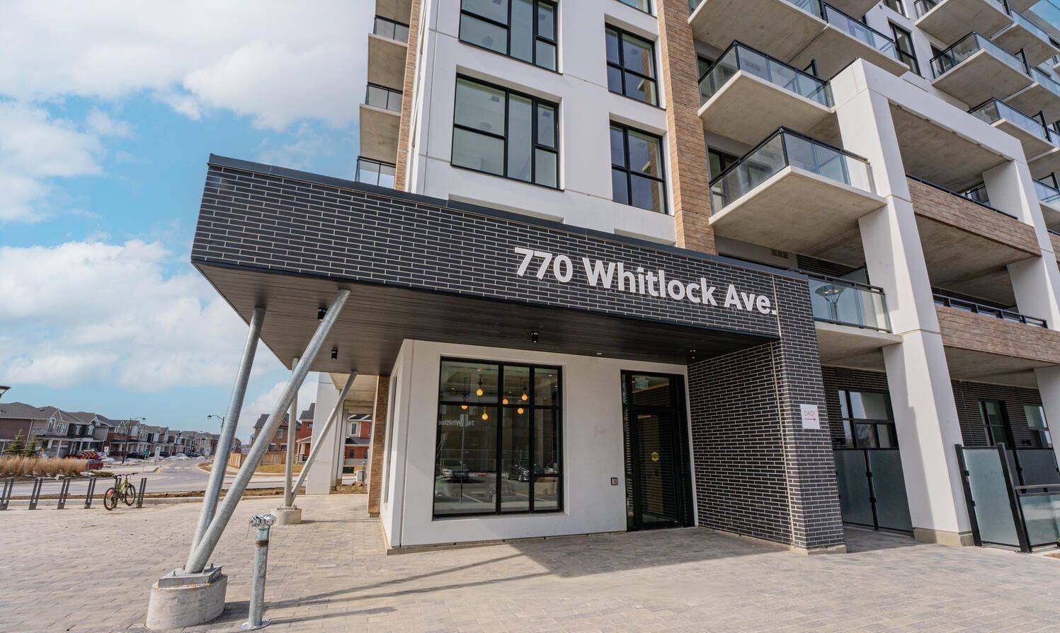 Milton, ON L9E 2B2,770 Whitlock AVE #815