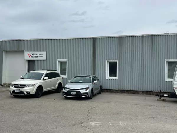 153 Perth ST #2, Halton Hills, ON L7J 1C9
