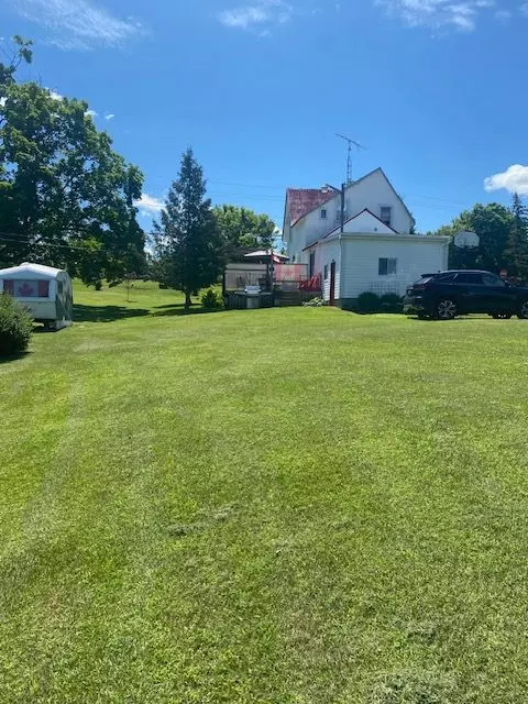 Prince Edward County, ON K0K 1P0,1724B County Road 10 RD
