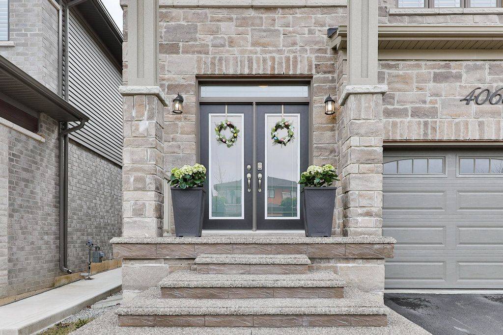 Lincoln, ON L3J 0S8,4068 Brock ST