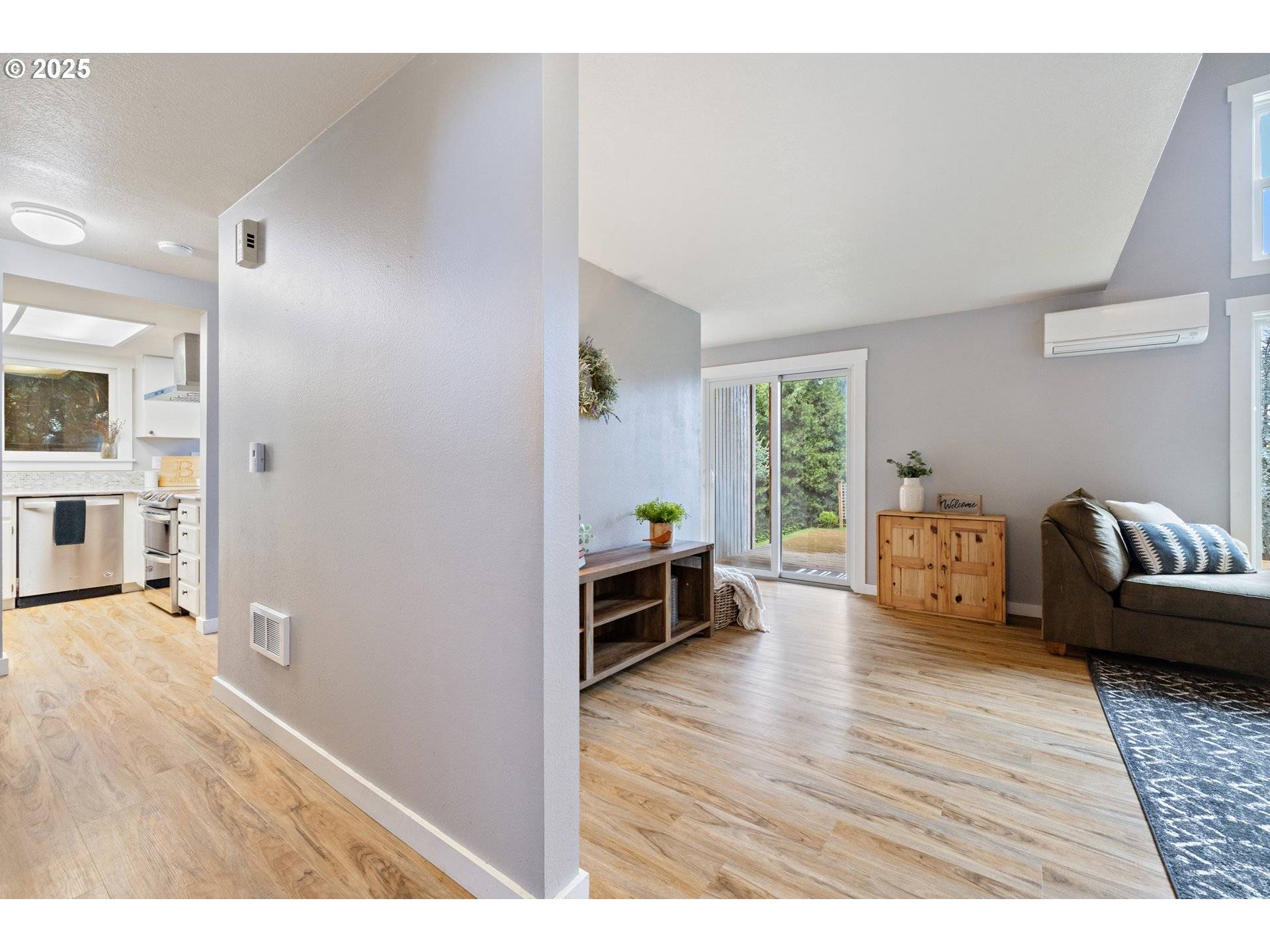 Tualatin, OR 97062,8583 SW DAKOTA CT