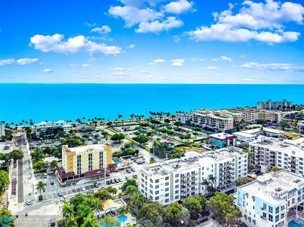 Deerfield Beach, FL 33441,101 S Ocean Dr #306