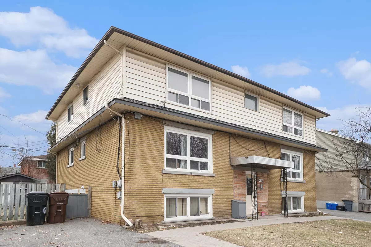 Overbrook - Castleheights And Area, ON K1K 1W2,484 Queen Mary ST #6