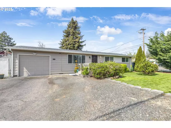 1592 NW KEASEY ST, Roseburg, OR 97471