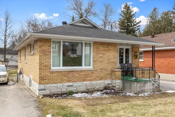 West Grey, ON N0G 1R0,185 Saddler ST E