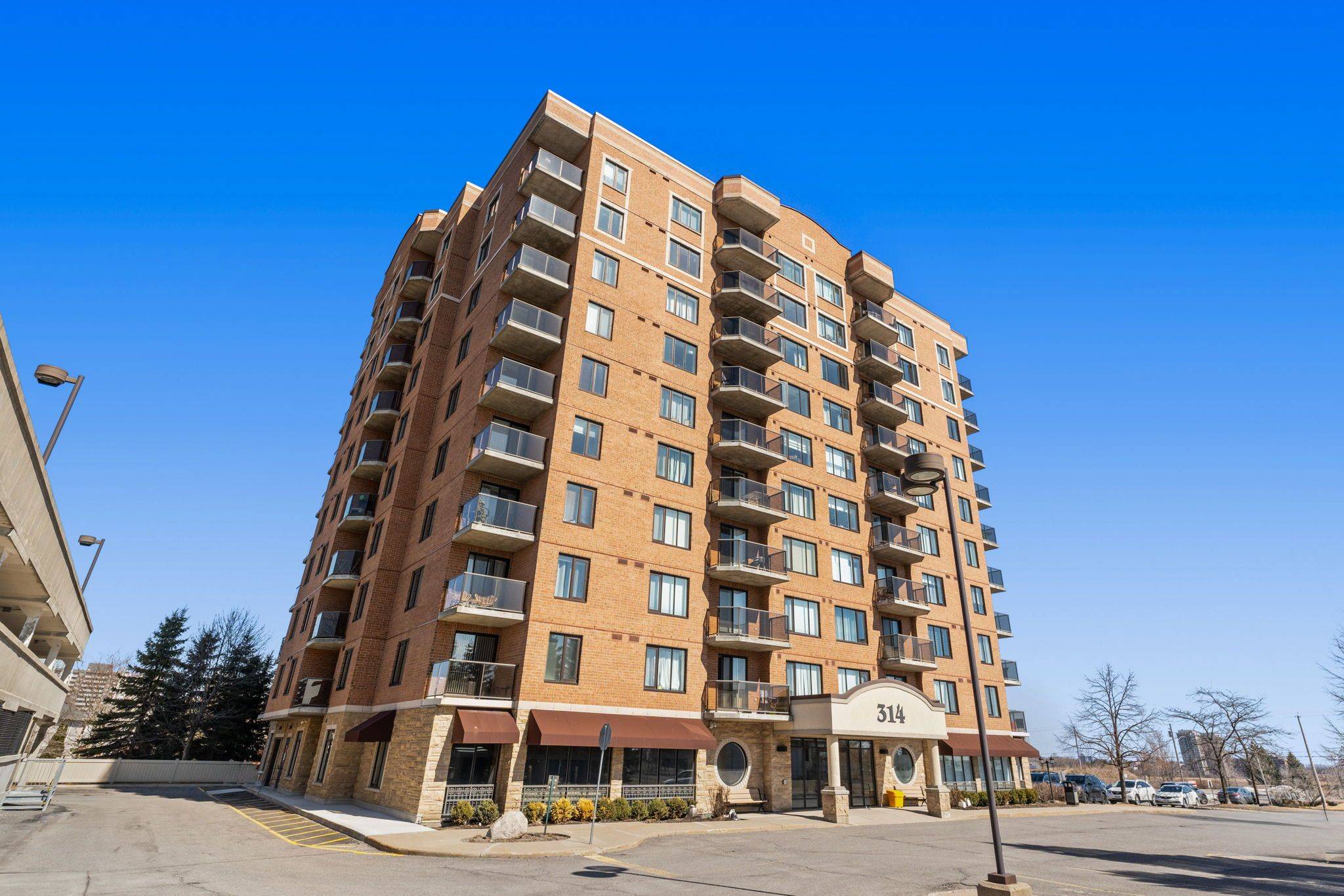 314 CENTRAL PARK DR #912, Carlington - Central Park, ON K2C 0R2