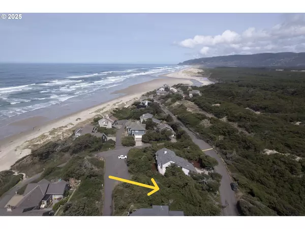 Shoreline DR #30, Florence, OR 97439
