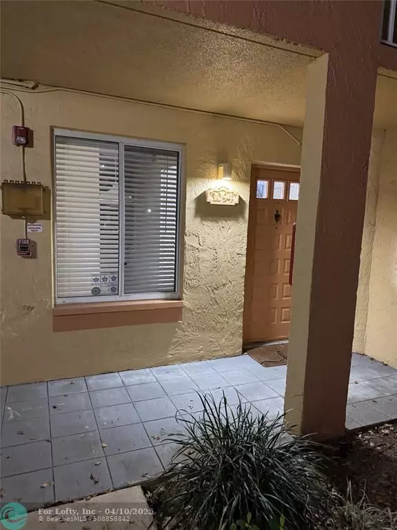 1094 Coral Club Dr #1094, Coral Springs, FL 33071
