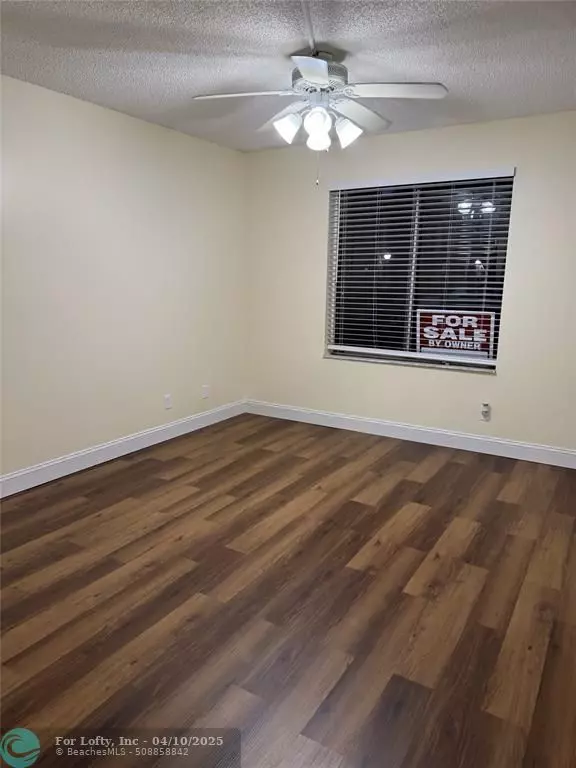 Coral Springs, FL 33071,1094 Coral Club Dr #1094