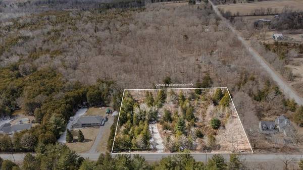 817 Carson RD, Centre Hastings, ON K0K 3E0