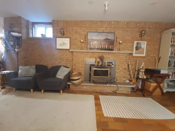 Richmond Hill, ON L4C 5H4,45 Kersey CRES #BSMT APT 1
