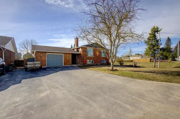 174 Conestoga ST, Wellington North, ON N0G 1A0