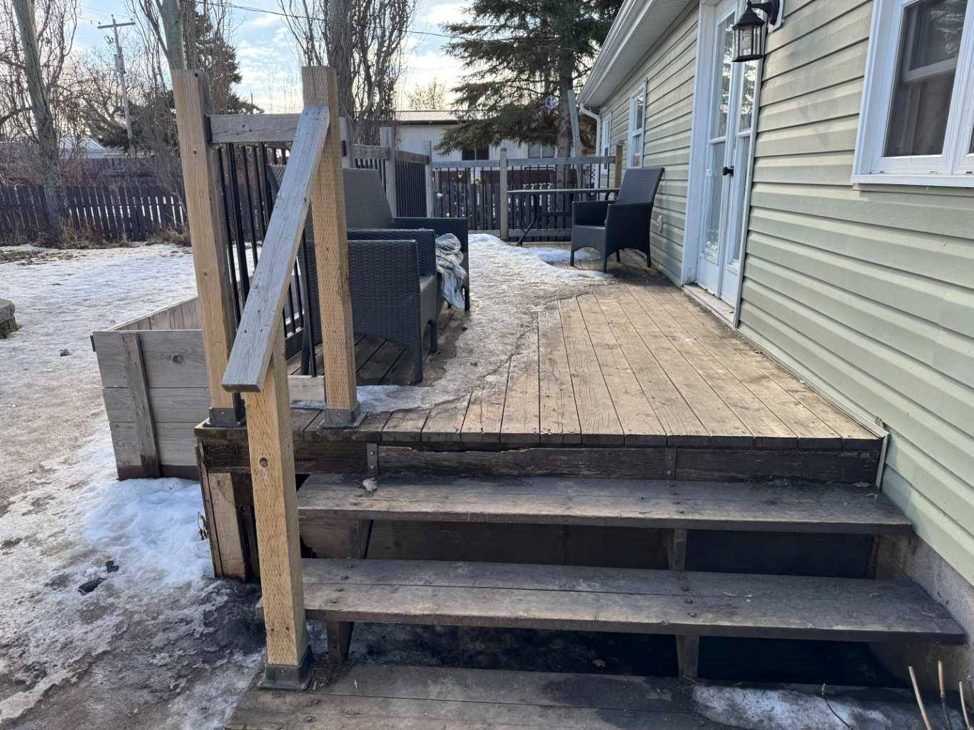 Alix, AB T0C0B0,4419 Lake ST