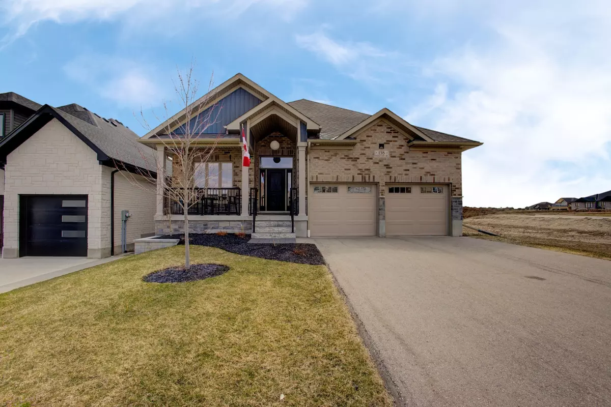 Mapleton, ON N0G 1P0,138 Ridgeview DR