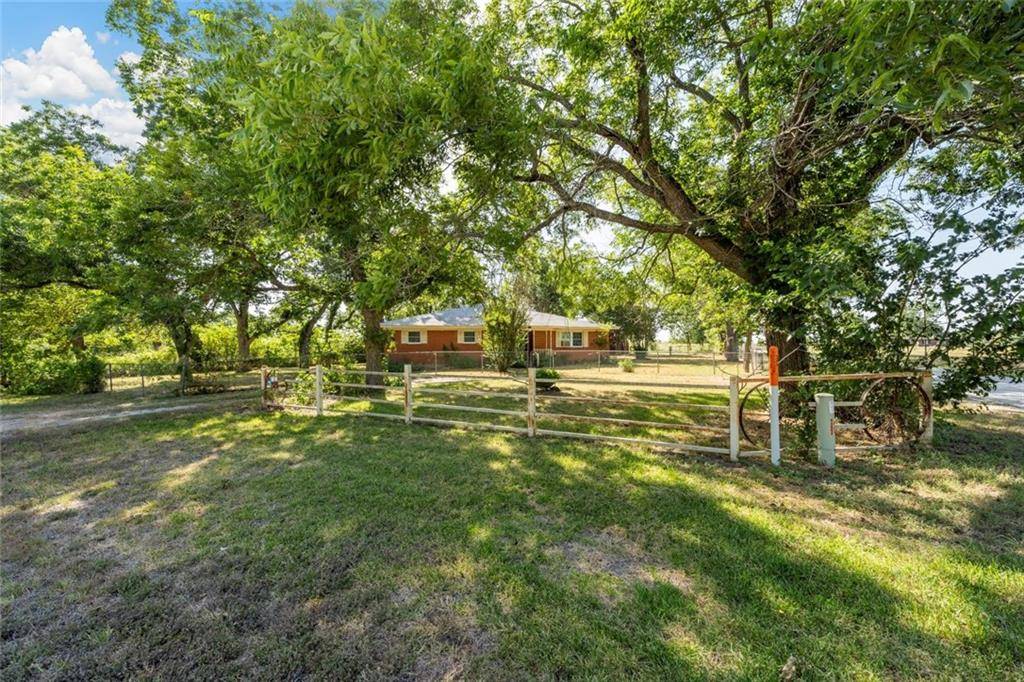 3026 Hcr 3363 Road, Hubbard, TX 76648