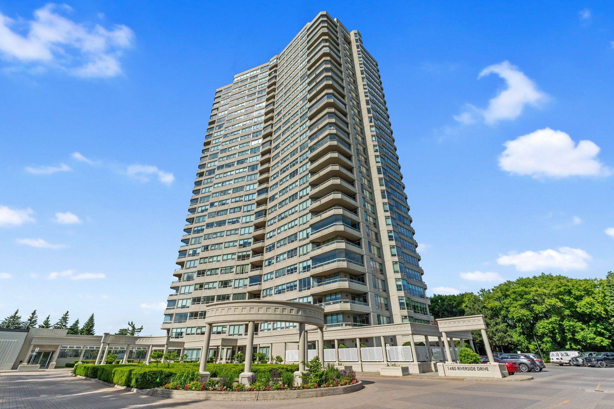 1480 Riverside DR #407,  Alta Vista And Area,  ON K1G 5H2