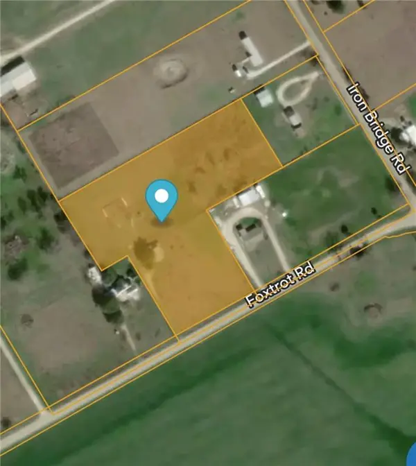 258 Foxtrot Road, Lorena, TX 76655