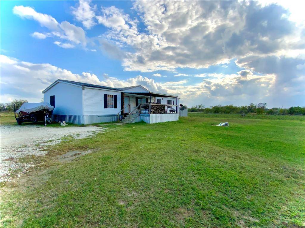 1523 Hwy 14 S, Groesbeck, TX 76642