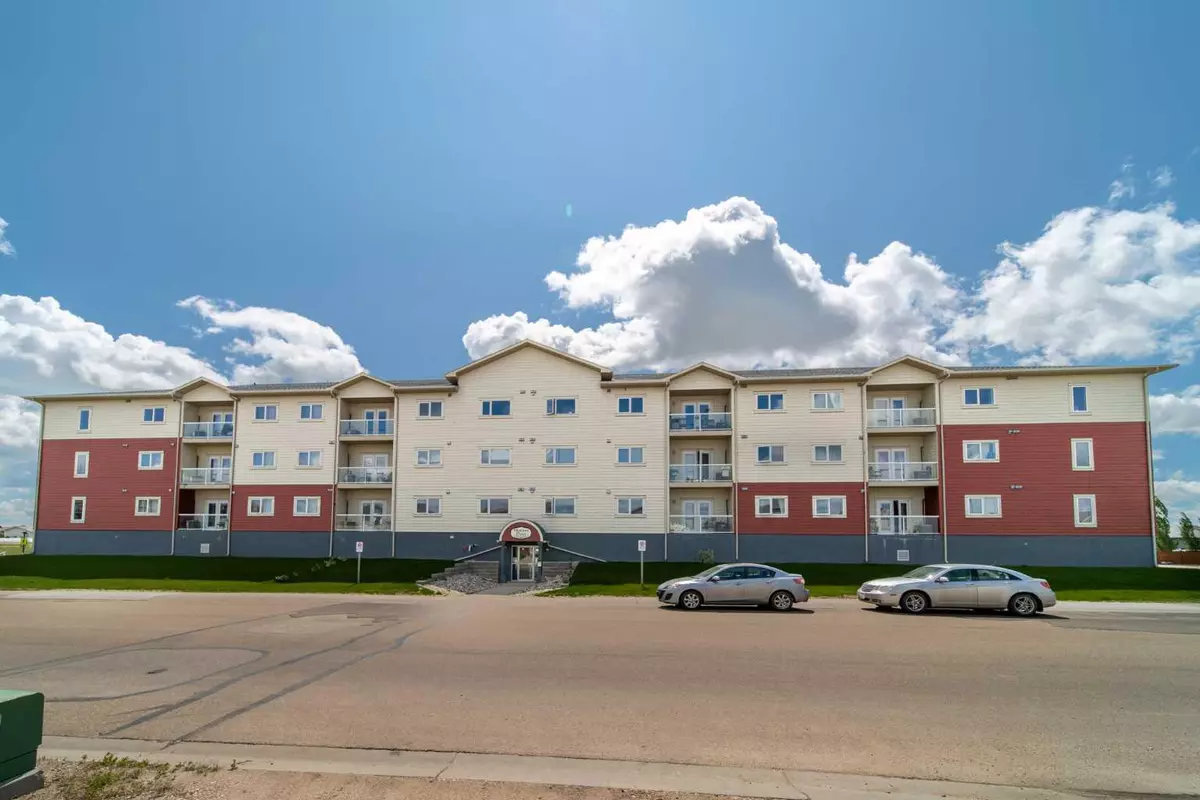 Wainwright, AB T9W 0A3,2609 11 AVE #309