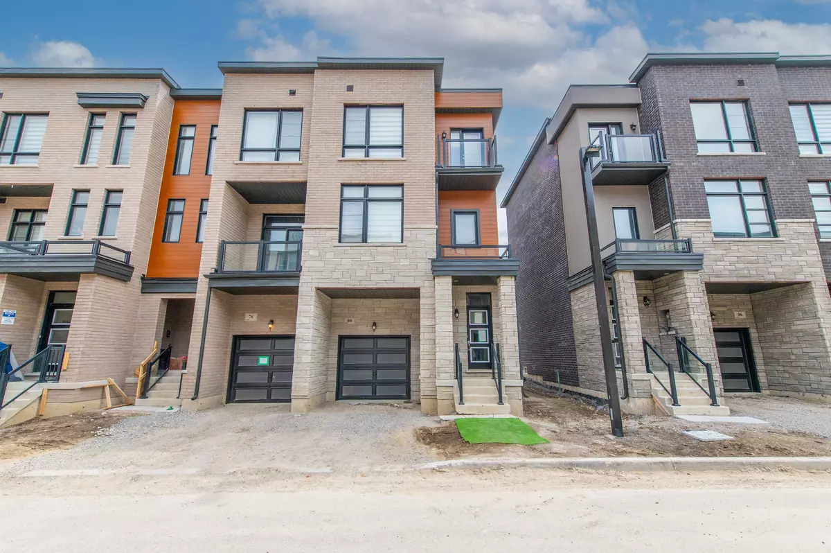 Vaughan, ON L4L 1A7,80 Inverary CRES