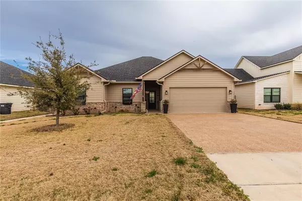 205 Swan Lake Drive, Waco, TX 76708